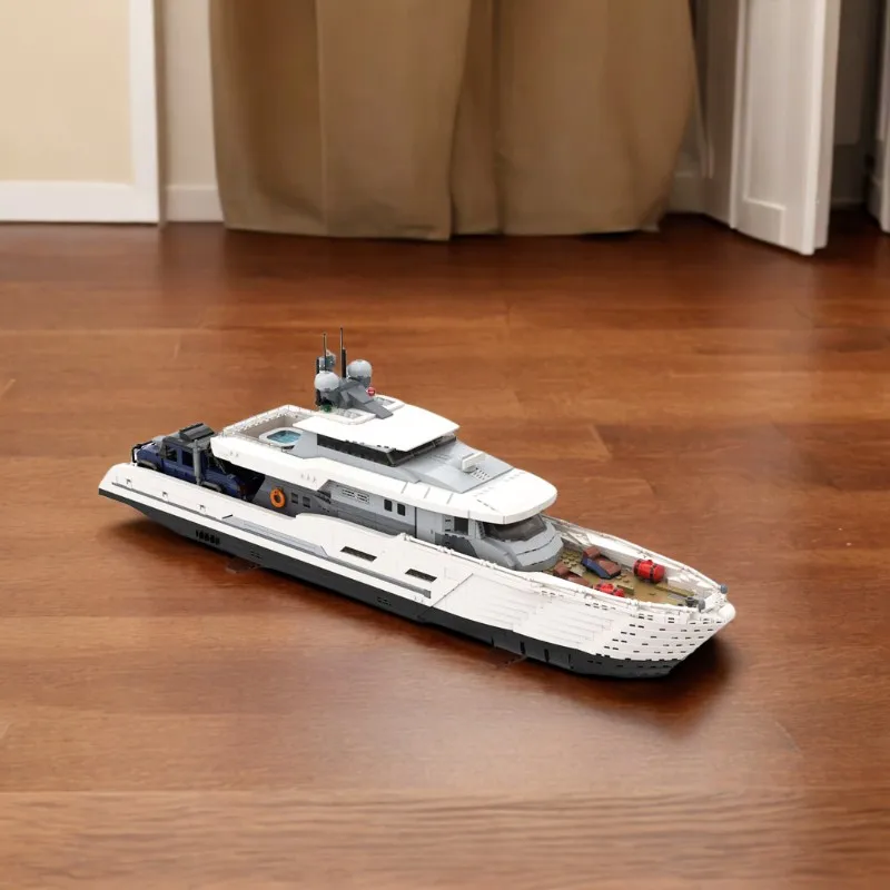 4367PCS White Moc Explorer Yac - огляд і ціна Model Kit Yacht